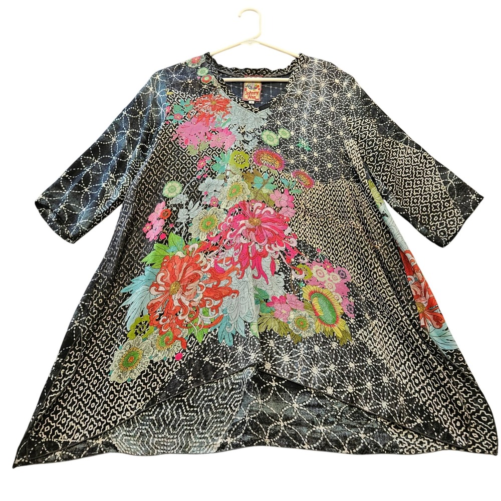 Johnny Was Floral Patchwork Cupra Rayon Sharkbite Tunic Top Black Multi‎ Small